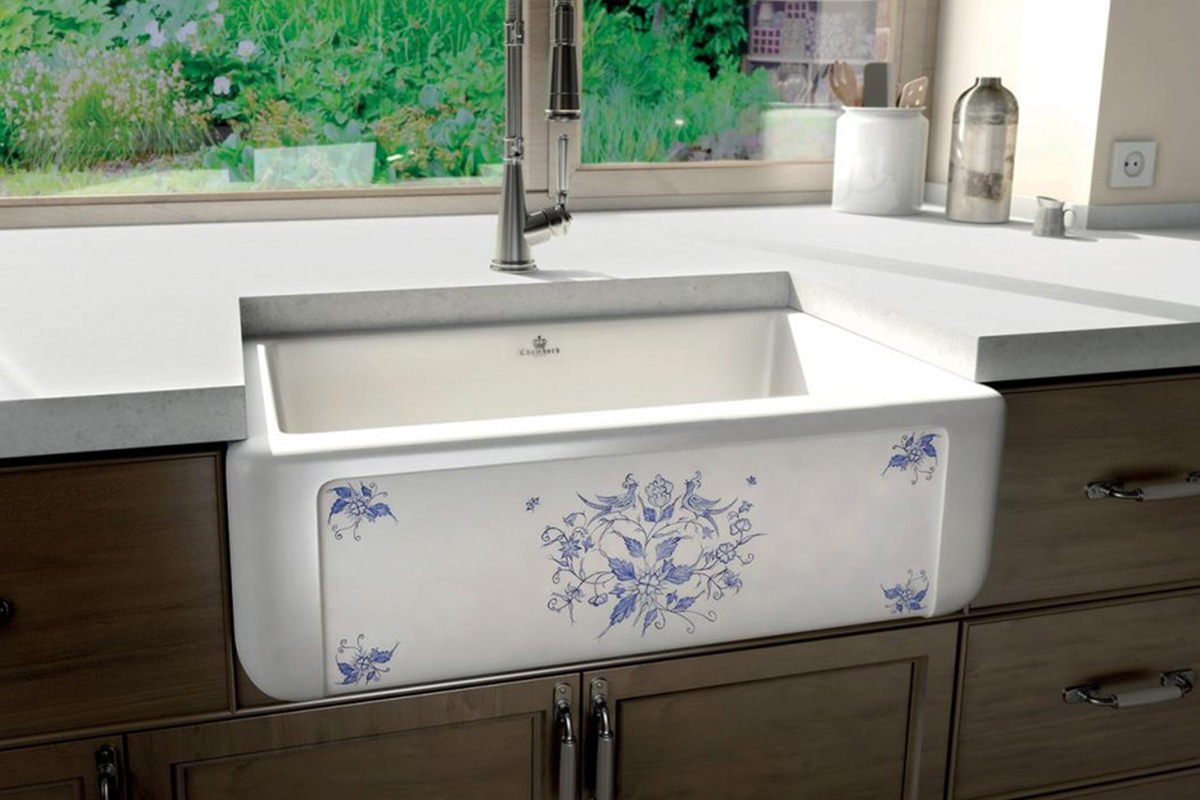 Chambord ukrašene keramičke sudopere sa slavinom